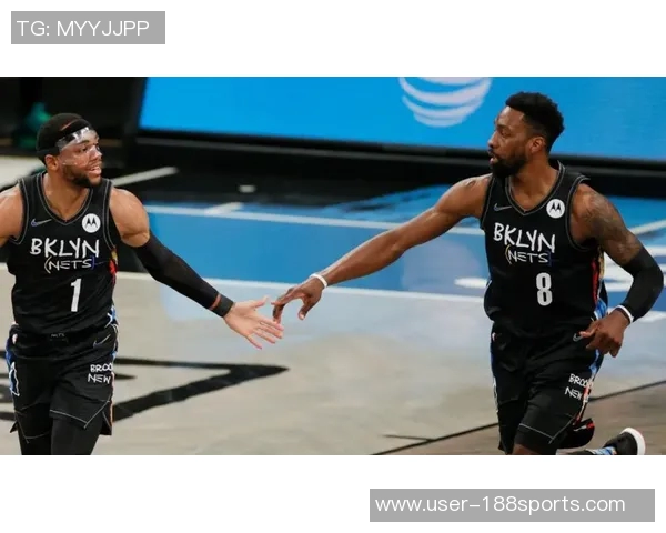 绿军半场三分命中率低迷落后热火21分维金斯表现抢眼杰伦布朗次节独得15分